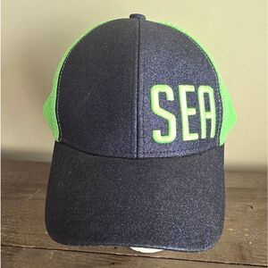 Seattle Seahawks Lady 12 Baseball Hat